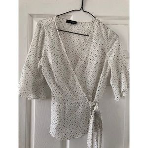 SOLD*Wrapped white blouse